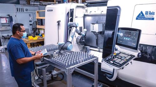 智能升級，安全護航 機器人技術與數(shù)據(jù)處理如何筑牢工廠疫情防線